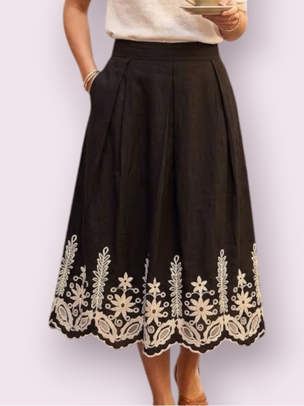 NWT Lucky & Coco Pleated Embroidered Midi Skirt Black & Ivory Size Large